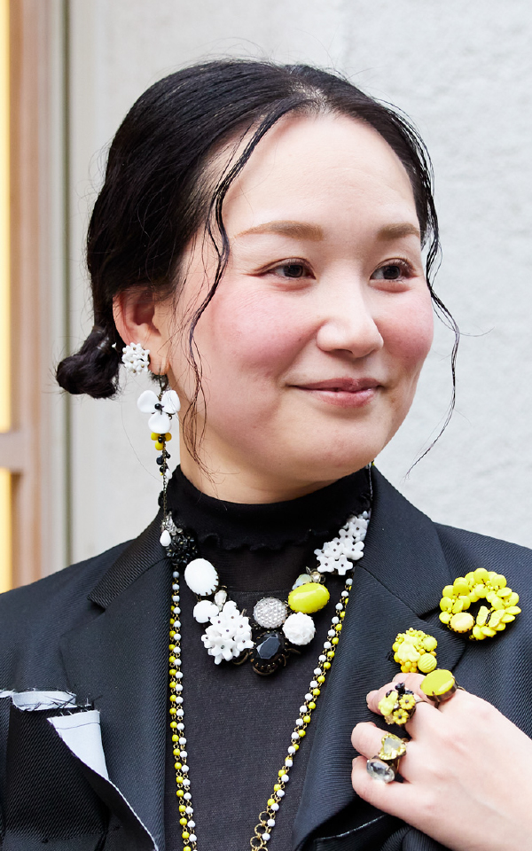 延本恭子